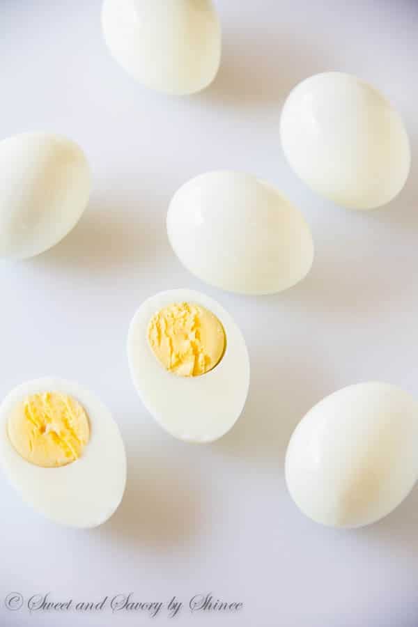 Curry deviled eggs