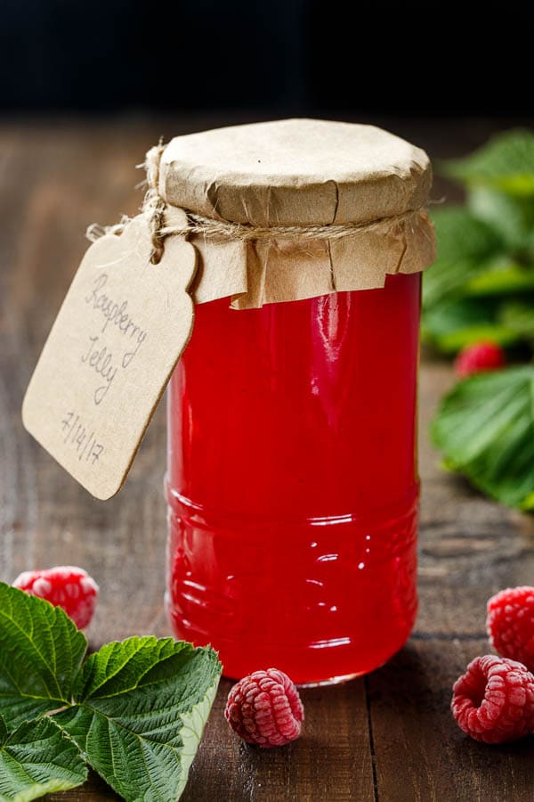 It's truly easy to make delicious raspberry jelly in less than 30 minutes. And no pectin required!