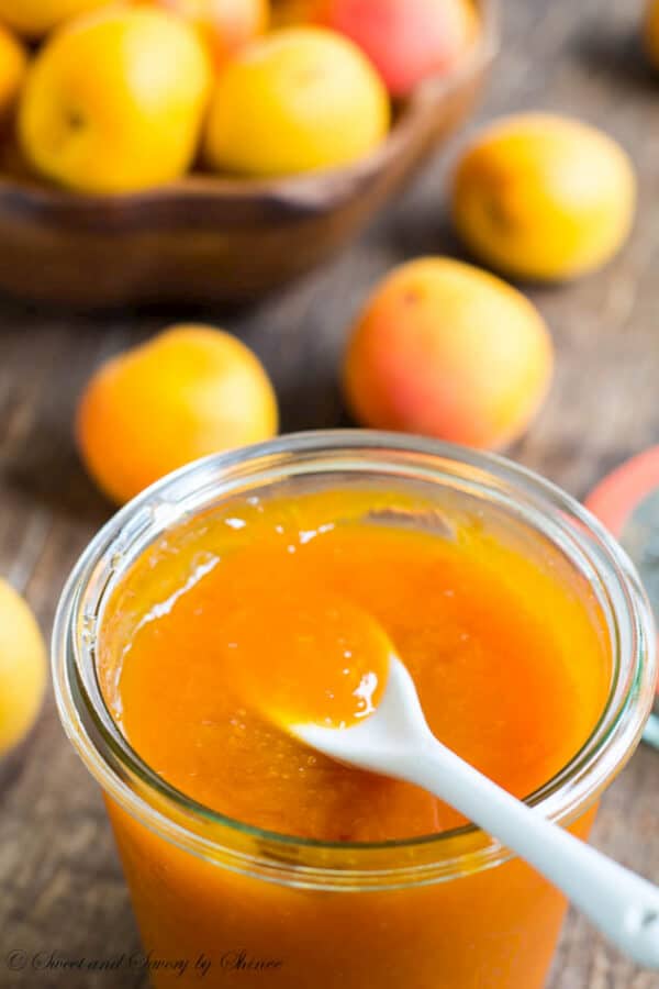 This slightly tart apricot jam is the best way to preserve your apricots this season. Add some jalapeno for a lil kick, or sweeten it with honey. There is something for everyone. 