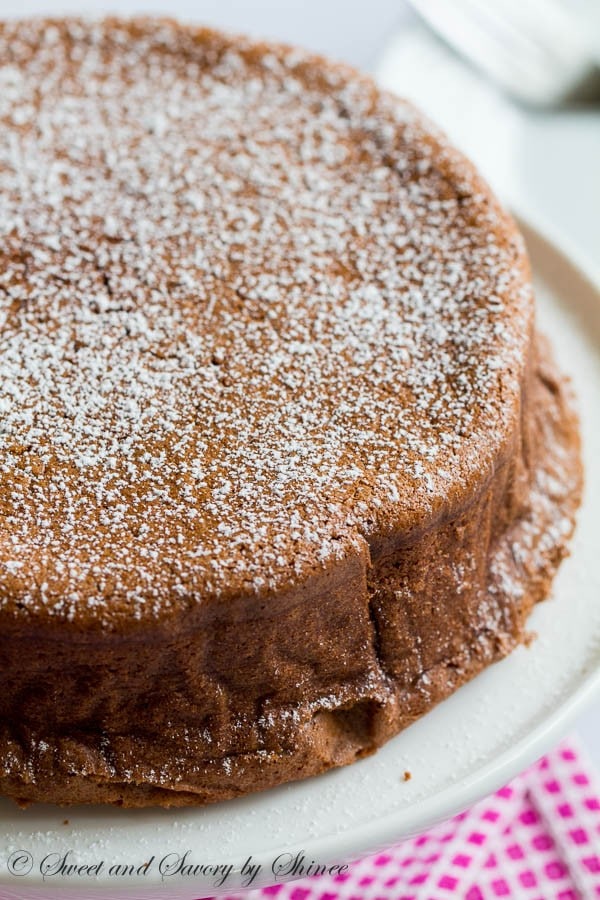 Make this delicious chocolate soufflé cheesecake with just 3 pantry staples. Perfect treat for your special Valentine.