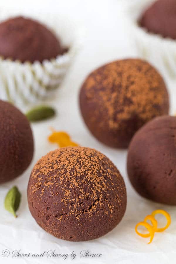 Bursting with unusual, yet delicate flavors, these dark chocolate orange cardamom truffles are smooth-as-silk and simply irresistible. Best of all, it takes minutes to make!!
