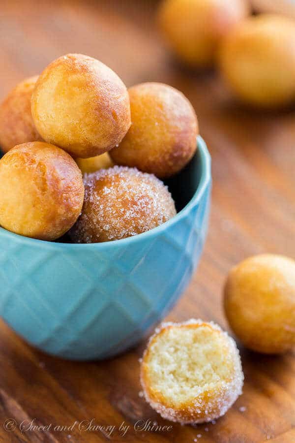 Crispy, soft and incredibly addicting, these little donut holes are so easy to make and you'll get lots to share!