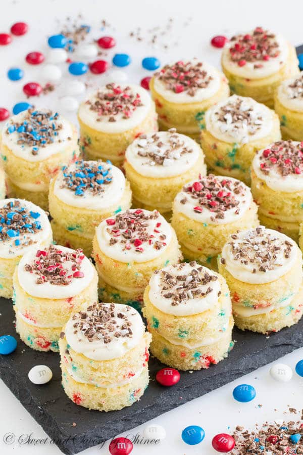 Bring festive mood to your summer celebration with these adorable funfetti mini layer cakes. These fluffy little cakes are easy to make and a sure crowd-pleaser!