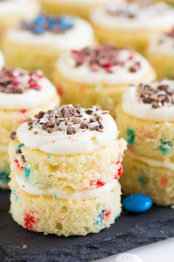 Bring festive mood to your summer celebration with these adorable funfetti mini layer cakes. These fluffy little cakes are easy to make and a sure crowd-pleaser!