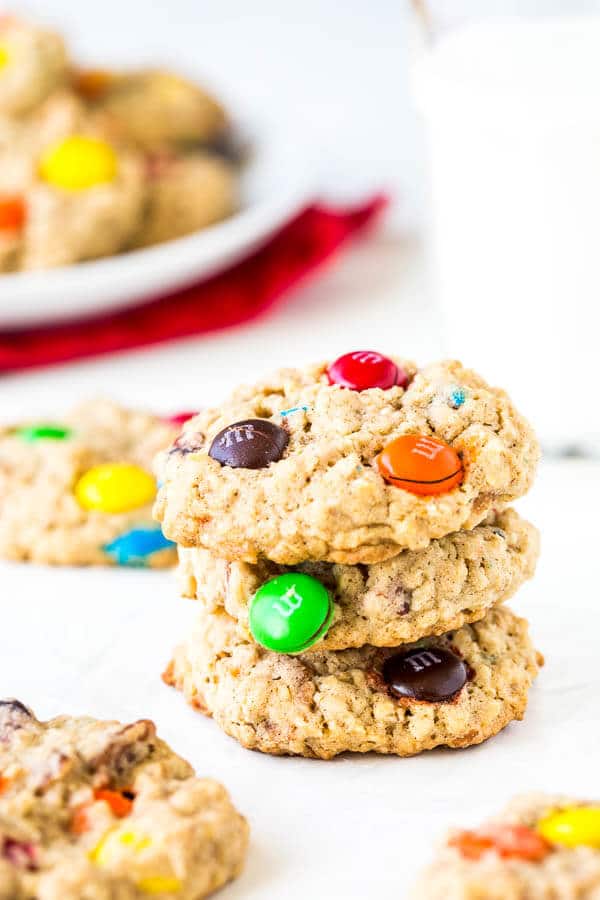 Yes, you can use instant oatmeal in your cookies! Instant flavor upgrade, and no chilling required. Try these super easy apple cinnamon instant oatmeal cookies today!