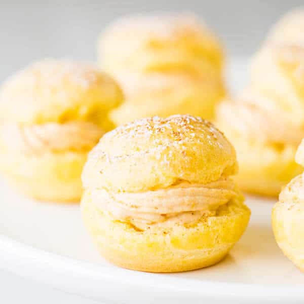 Move over pumpkin pie, pumpkin cream puffs are in town! Super light crust meets dreamy soft and smooth pumpkin filling, match made in the kitchen...