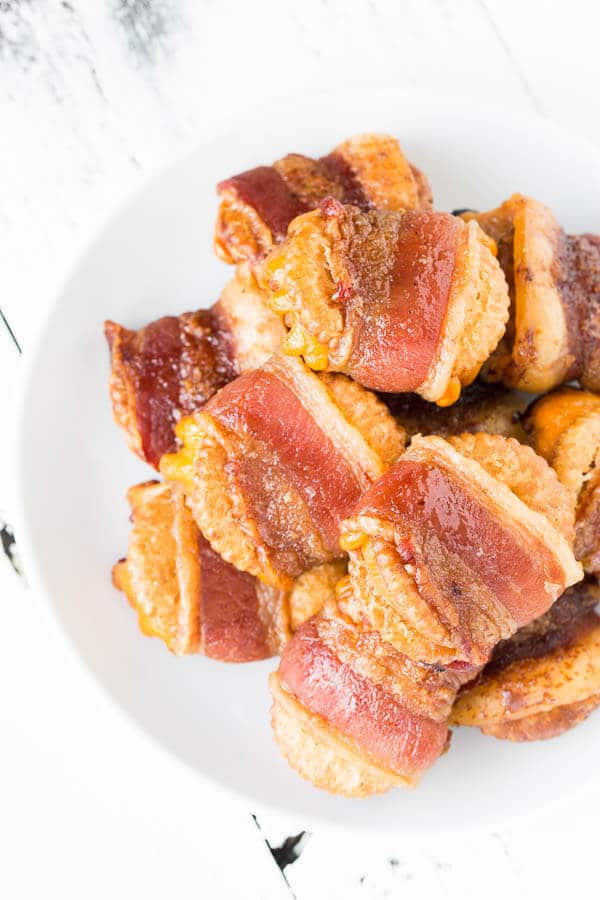 Bacon wrapped cheesy crackers - super addicting, super easy make-ahead appetizer with just 4 ingredients!