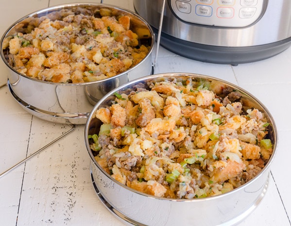 Crazy easy Instant Pot sausage stuffing in less than 1 hour. No more fighting for oven space to make a flavorful stuffing for your Thanksgiving feast! #ThanksgivingMenu #ThanksgivingRecipe #Stuffing #SausageStuffing