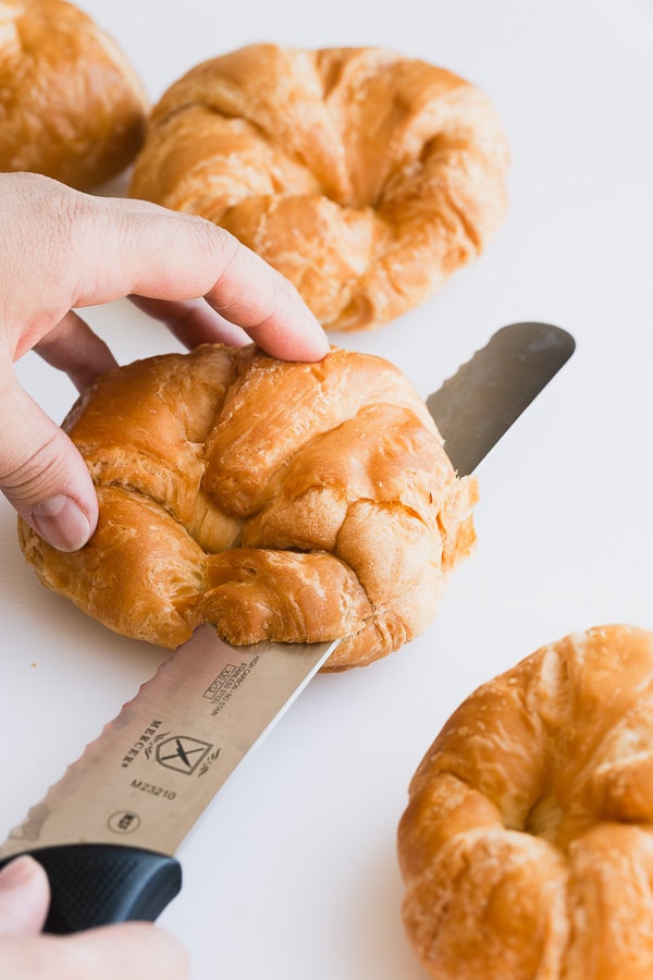My favorite fall dessert! Infuse those grocery-store croissants with fall flavors and enjoy with your morning coffee. These freshly baked pumpkin croissants comes together in less than 30 minutes! #pumpkineverything #pumpkindessert #pumpkincroissant