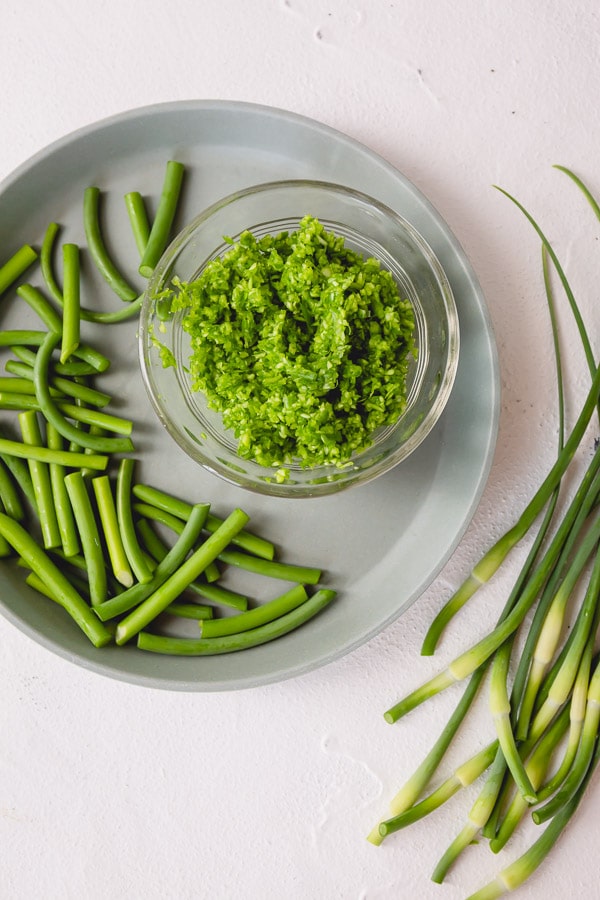 How to prepare fresh garlic scapes #garlicscapes