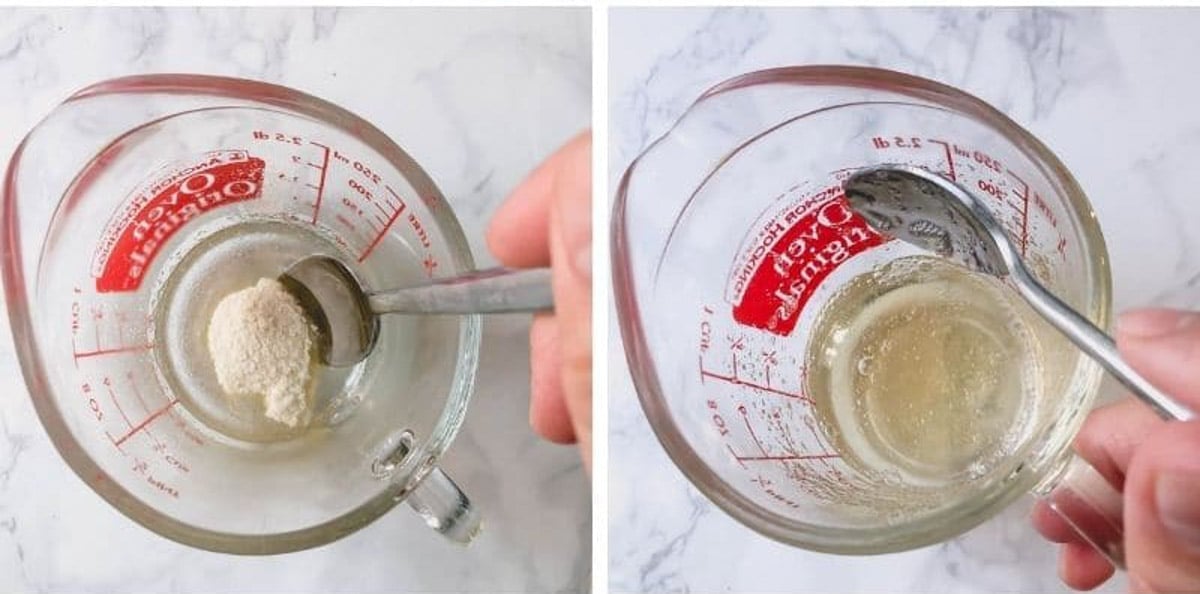 Side by side images of soaking the gelatin in water.