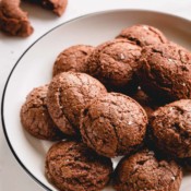 A plate of brownie cookies.