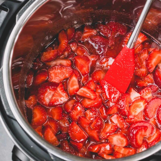 Cooked strawberry jam in an Instant Pot.