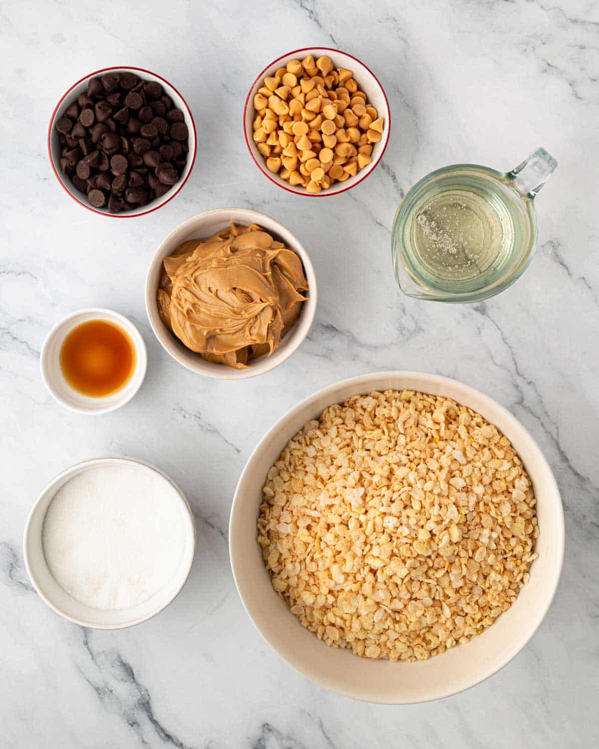 Ingredients for scotcharoos.
